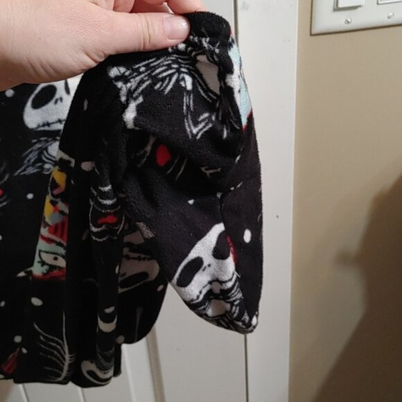 Disney Nightmare Before Christmas sleeper adult onesie size M one piece - Picture 8 of 10